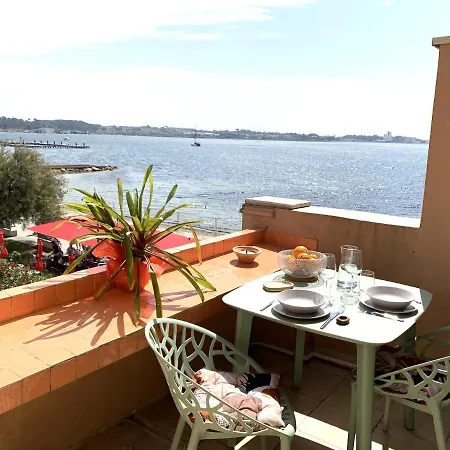 Elegant T2 En 1ere Ligne De L'etang De Thau Avec Terrasse - Cures Et Apartmán