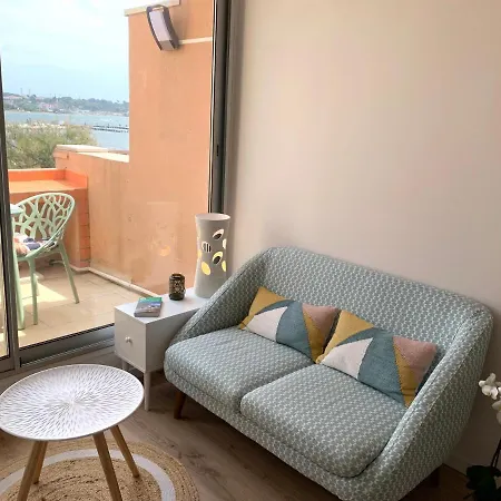 Elegant T2 En 1ere Ligne De L'etang De Thau Avec Terrasse - Cures Et 바라뤽레벵즈